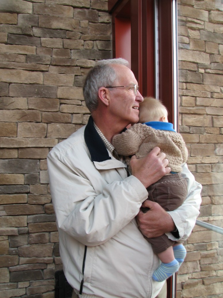 A52DF207-A183-4C1E-B931-CB07E410AF8C